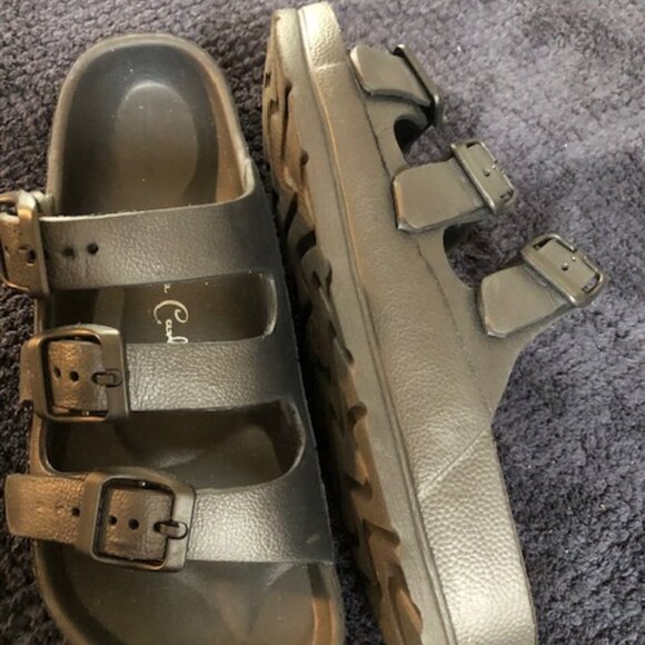 Size 6 Jessica Carlyle Adjustable Black Triple Strap  Slides Sandals Like New - Picture 2 of 7